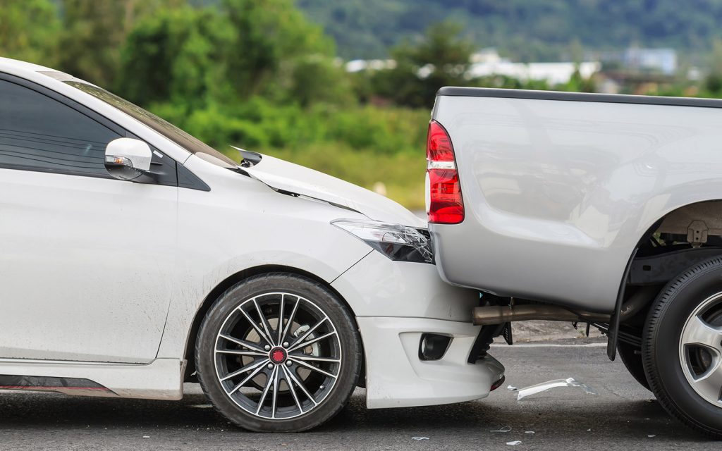 achterop aanrijding - auto ongeluk - whiplash